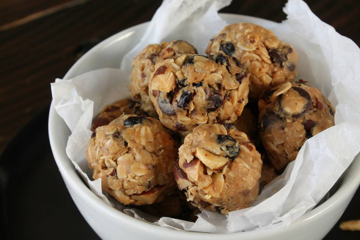 Simple Energy Bites for Gamers: Fuel Your Grind Without Crashing Mid-Match